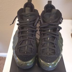 Nike Foamposite Leigon Green & Black Men Size 12.5